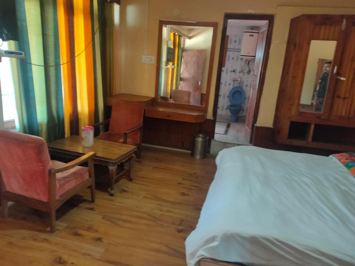 Hotel Bhrigu Manāli Eksteriør billede
